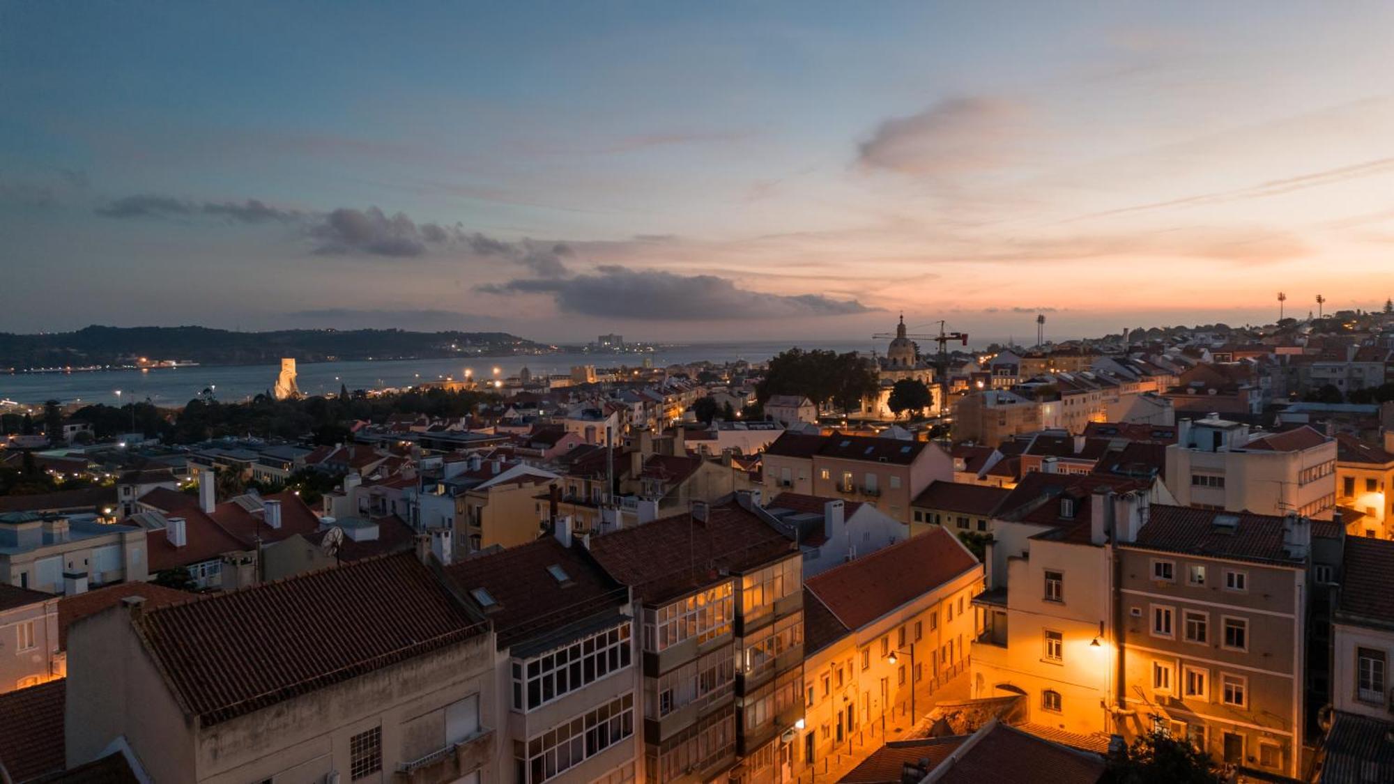 Premium Flat At Ajuda/Belem With Balcony, Parking! Apartman Lisboa Kültér fotó