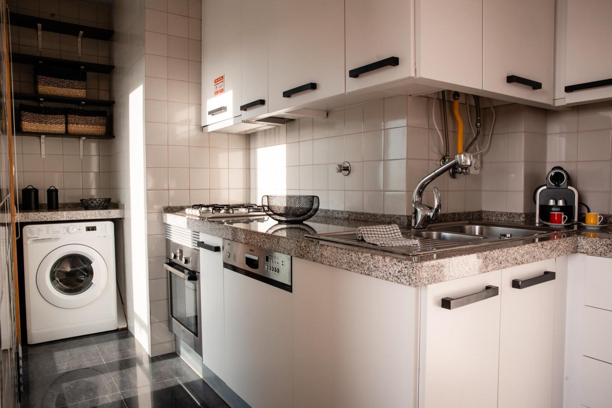 Premium Flat At Ajuda/Belem With Balcony, Parking! Apartman Lisboa Kültér fotó
